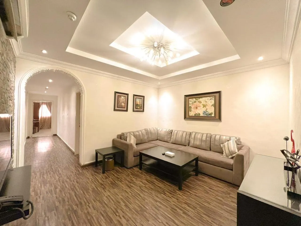 Apartmán فندق لورين حى السلامه Džidda