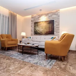 تحقق من التوفر
