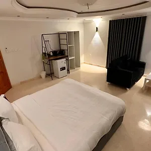 تحقق من التوفر